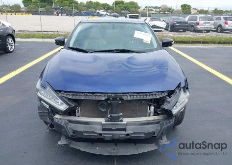 2017 Nissan Maxima 3.5 Platinum from USA, damaged, VIN 1N4AA6AP4HC426922